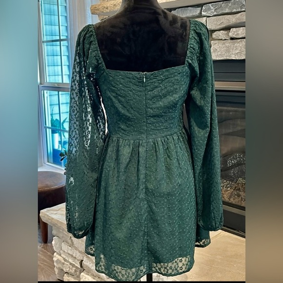 NWOT Altar’d State Midi Dress,sweetheart neck,long sheer sleeve,,raised pattern - Picture 2 of 10